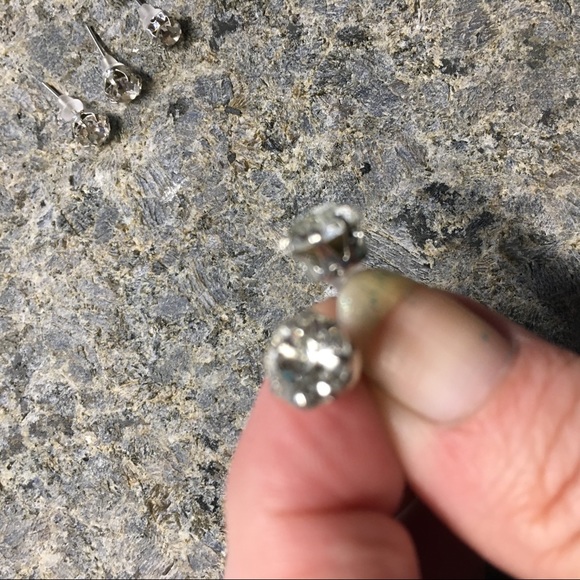 Offer?  3 pairs for triple piercing rhinestone Crystal look post earrings - Picture 3 of 7